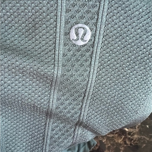 Lululemon Swiftly Tech Short Sleeve Crew Dark Forest / Dark Forest - Picture 9 of 9